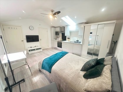 Studio Flat, Beaumont Road, CB1