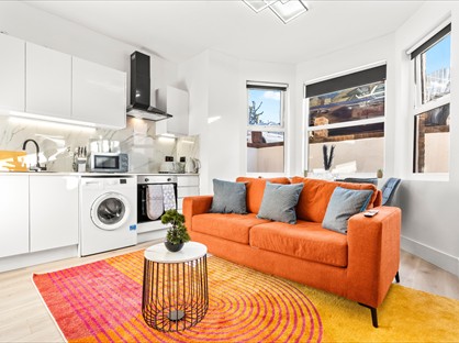 4 Bed Flat, Willesden Lane, NW6