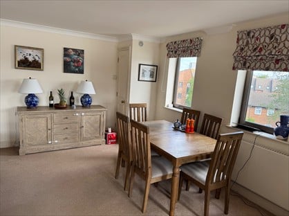 3 Bed Flat, Tiggap House, E14