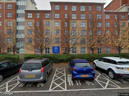 1 Bed Flat, Basing House, RG30