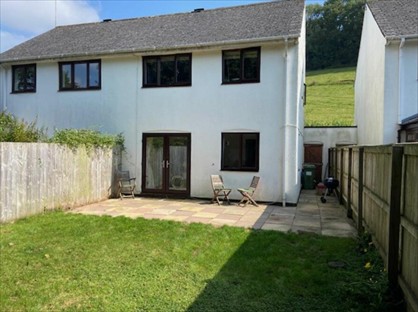 3 Bed Semi-Detached House, Rew Rd, TQ13