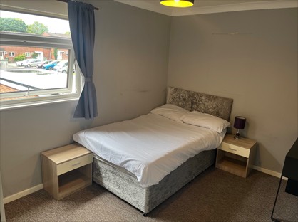 Room in a Shared House, Farnborough Close, B98