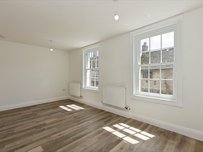 1 Bed Flat, High Street, GL7