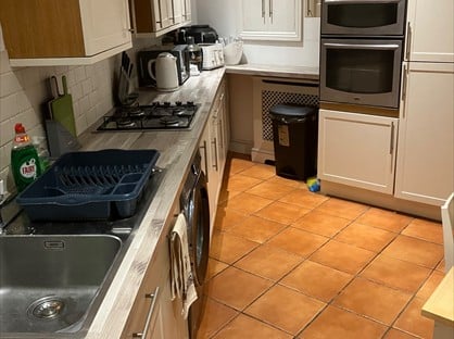 Room in a Shared House, Leavesden Road, WD24