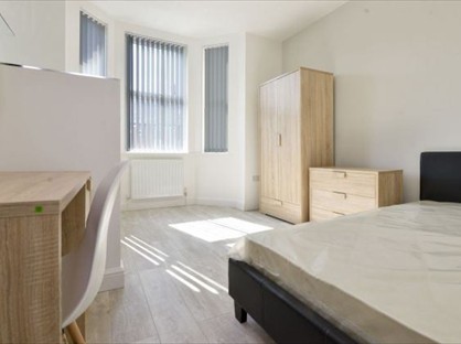 Studio Flat, Coundon Road, CV1