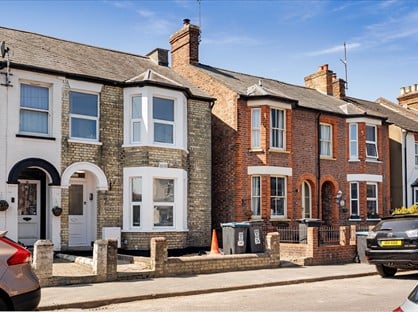 Studio Flat, Weymouth Street, HP3