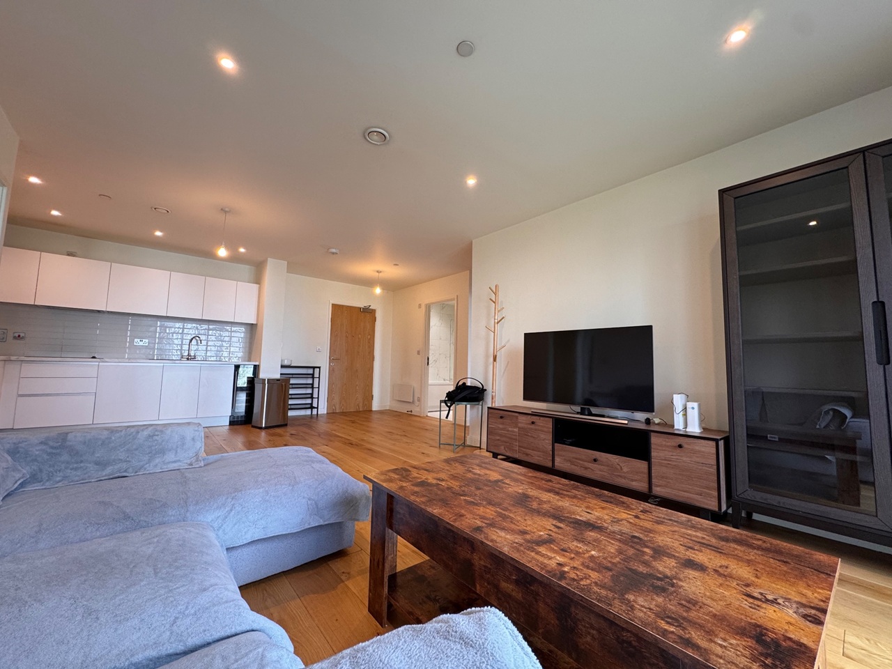 2 Bed Flat, Windmill Street, B1 photo 4