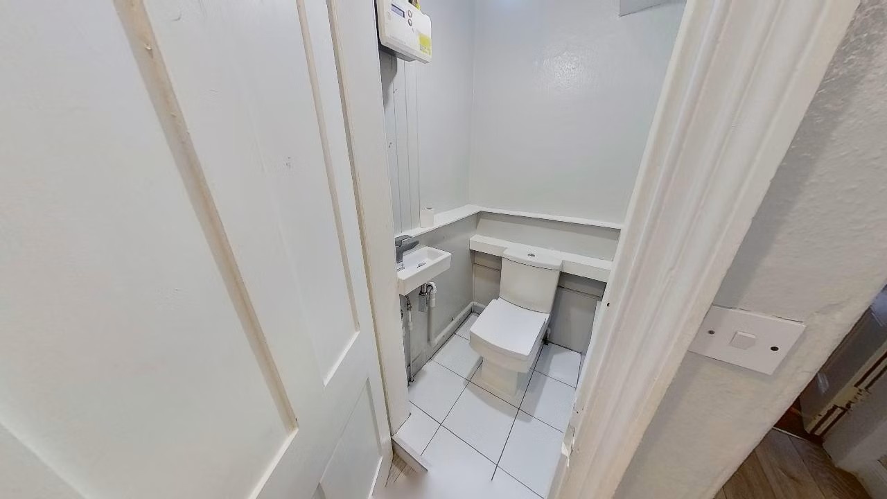 Additional image 6 of 3 Bed Flat, Buccleuch Terrace, EH8, N1 7GU