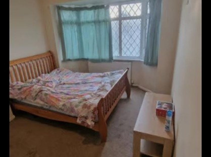 Room in a Shared House, Long Lane, TW19