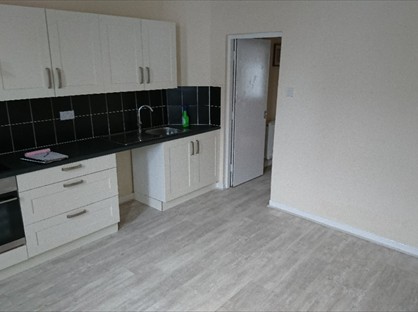 2 Bed Flat, Great Cheetham Street West, M7