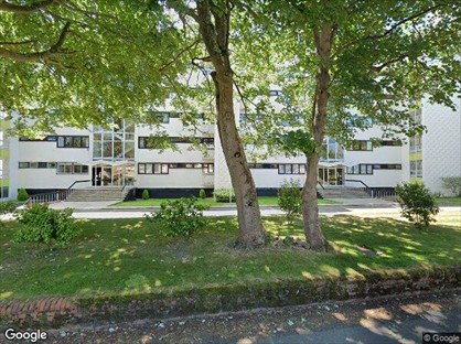 2 Bed Flat, Carlinford, BH5