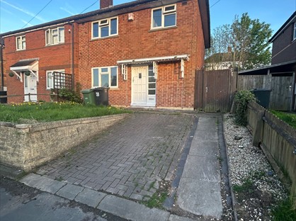 3 Bed Semi-Detached House, Wychbury Road, DY9