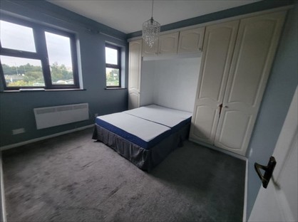Room in a Shared Flat, Rosebery Road, RM17