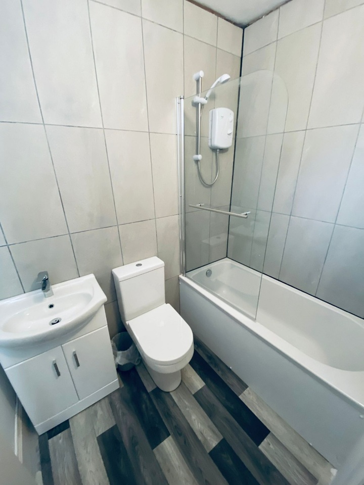 Additional image 9 of Room in a Shared House, Alberta, NG7, N1 7GU