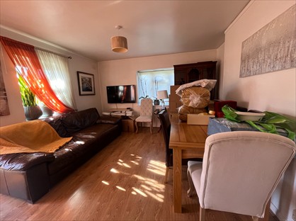 3 Bed Flat, Farndale Avenue, N13