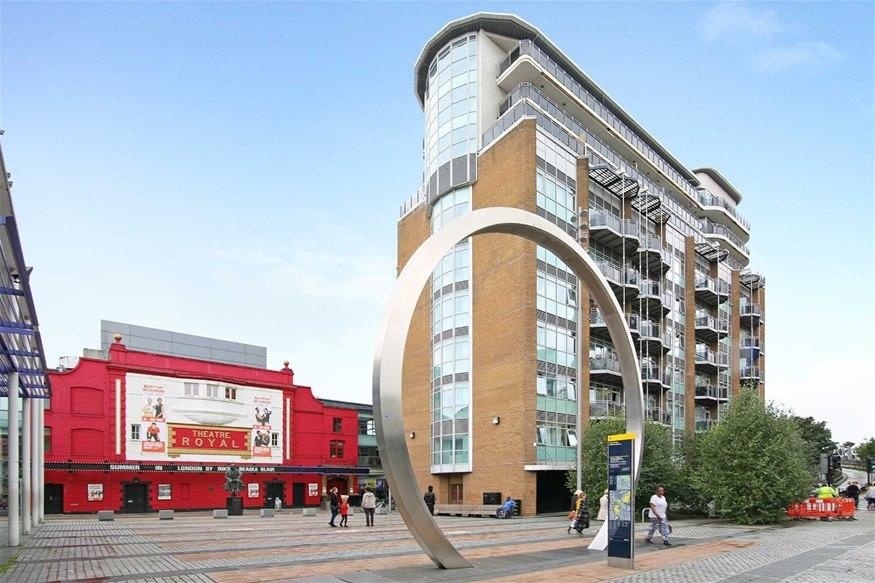 London - 1 Bed Flat, Gerry Raffles Square, E15 - To Rent Now for £1,550 ...