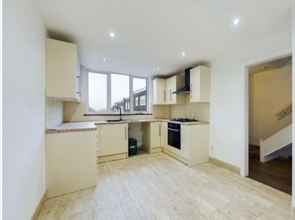 3 Bed Terraced House, Berkley Hill, SS17