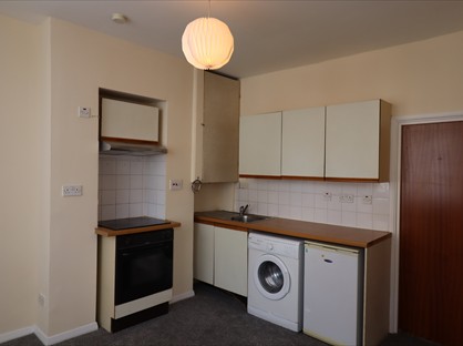 1 Bed Flat, Gordon Road, CT1