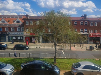 3 Bed Flat, Elvin Court, NW9