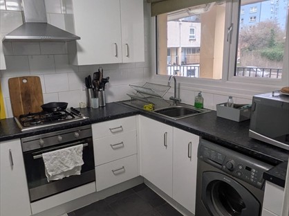 2 Bed Maisonette, Viewcraig Street, EH8