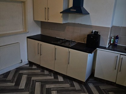 2 Bed Terraced House, Whitehead Street, BB2