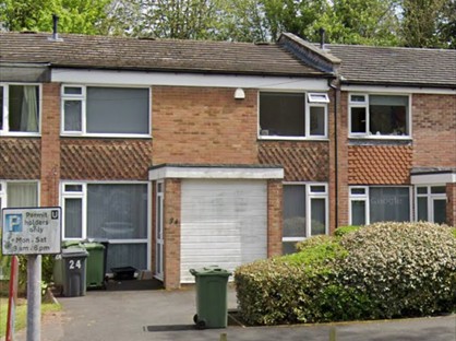 6 Bed Terraced House, Sparkford Close, SO22