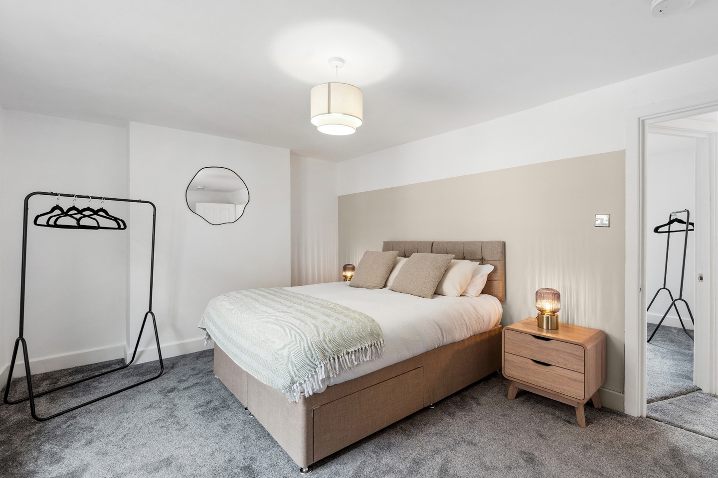 4 Bed Terraced House, Foundry Street, BN1, N1 7GU