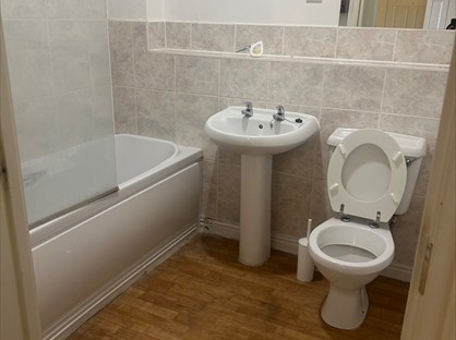2 Bed Flat, Beggarwood, RG22