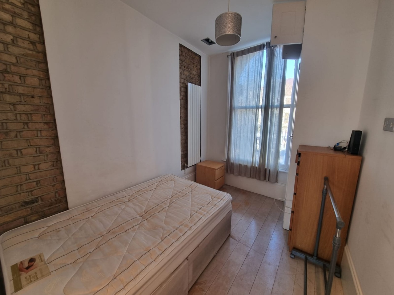 2 Bed Flat, Brixton Hill, SW2 photo 3