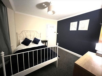 Room in a Shared House, Cricket Road, OX4