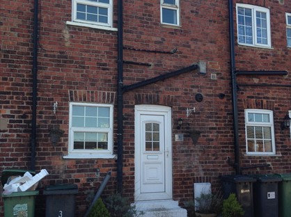 2 Bed Terraced House, Middle Row, LS15