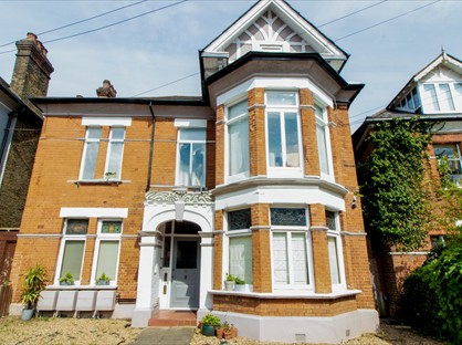 3 Bed Flat, Culverden Road, SW12