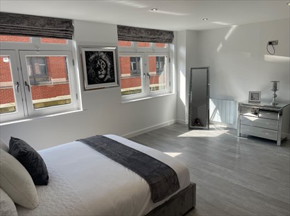 1 Bed Flat, Lexington Place, NG1