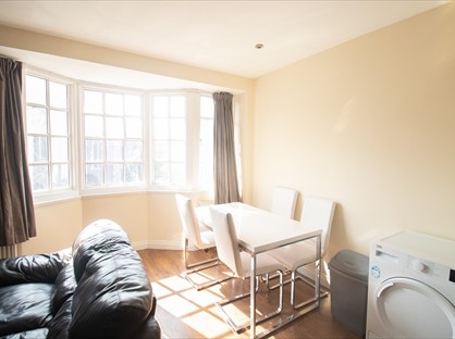 4 Bed Flat, Victoria Avenue, LE2