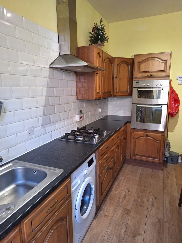 Additional image 6 of 2 Bed Flat, Hathaway Lane, G20, N1 7GU