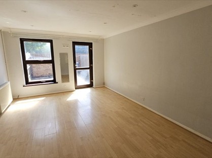 2 Bed Detached House, Tomlins Grove, E3