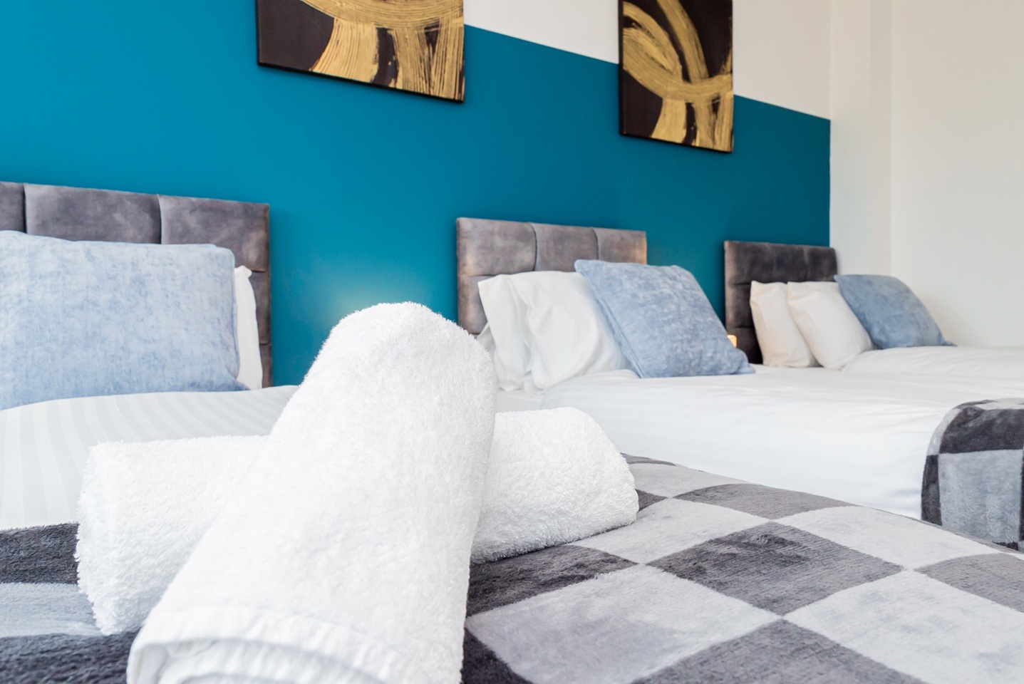 Additional image 9 of 4 Bed Semi-Detached House, Regis Park Road, RG6, N1 7GU