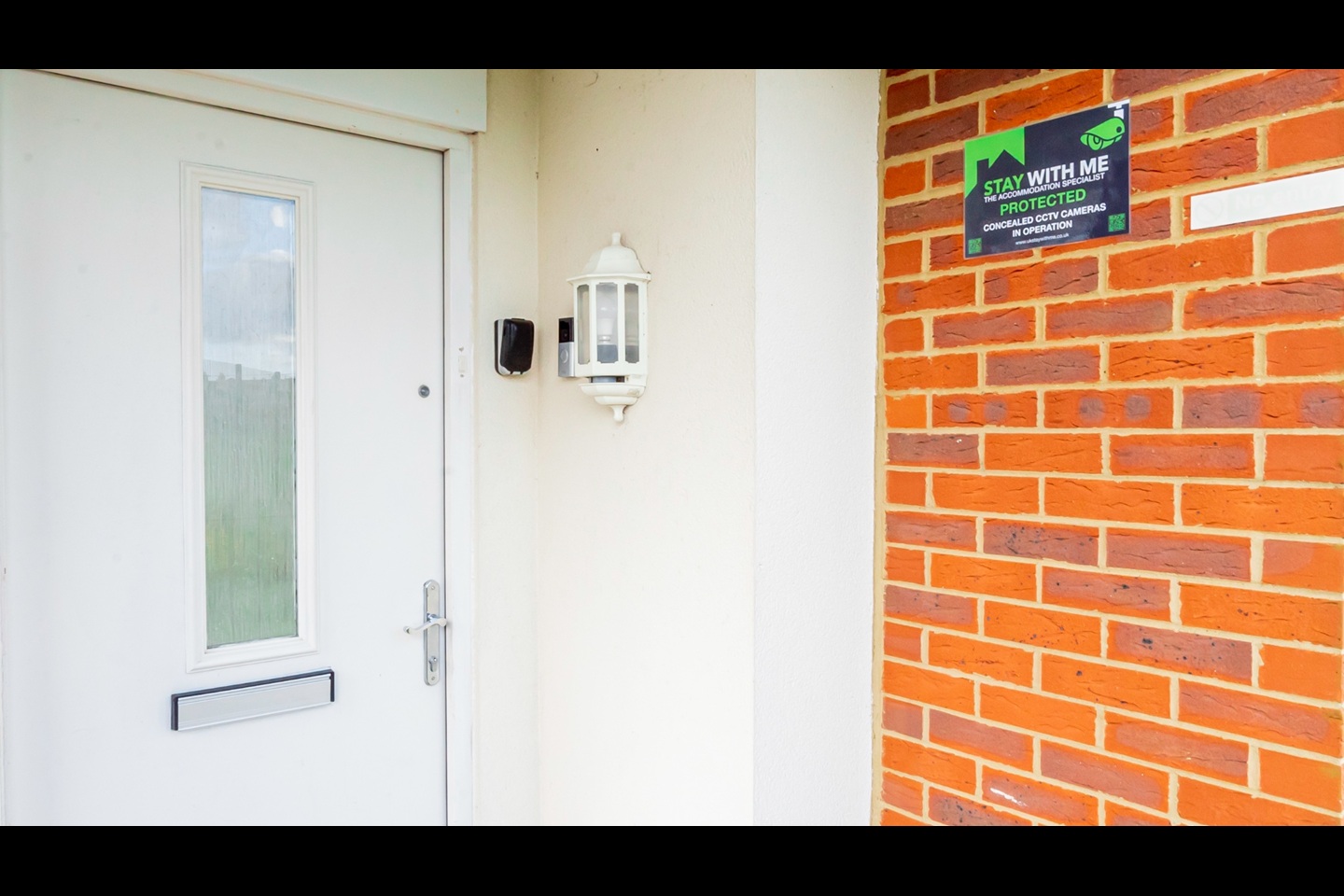 Additional image 27 of 4 Bed Semi-Detached House, Regis Park Road, RG6, N1 7GU