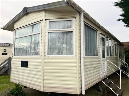 2 Bed Mobile Home, Sophia Rose Cottage, CO9