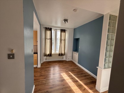 1 Bed Flat, Pilmuir Street, KY12