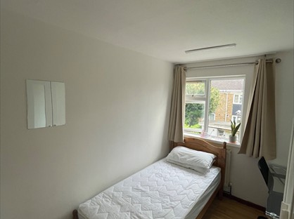 Room in a Shared House, Kennard Road, E15