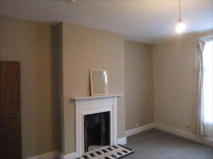 Studio Flat, Market Square, WS15