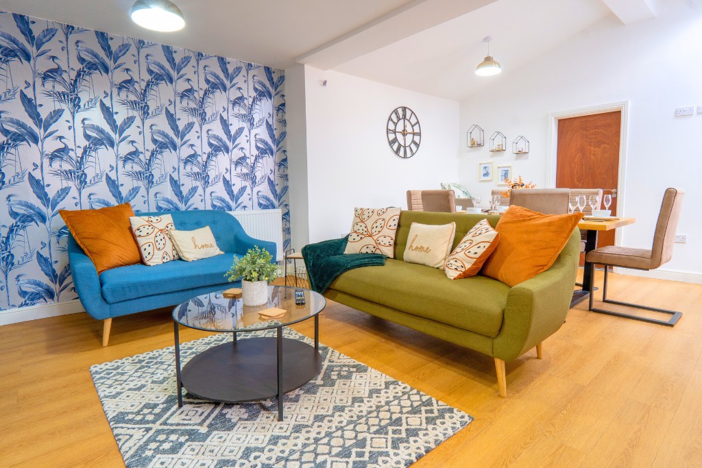 7 Bed Terraced House, Bordesley Green East, B33, N1 7GU