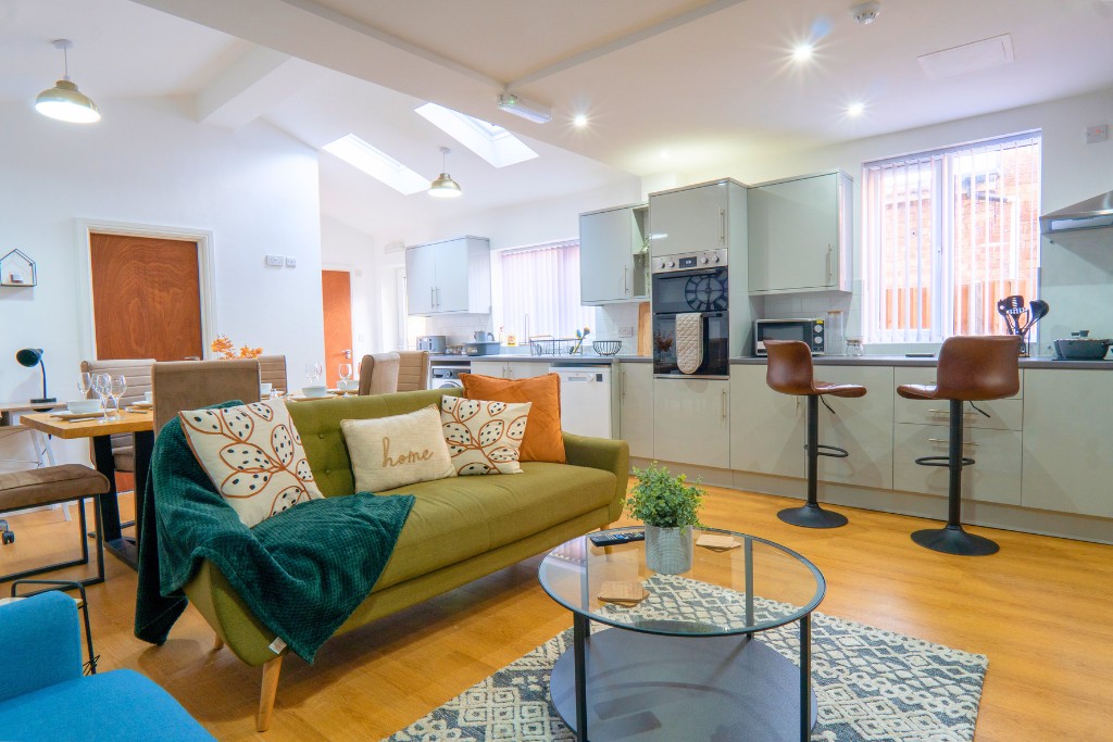 Additional image 2 of 7 Bed Terraced House, Bordesley Green East, B33, N1 7GU