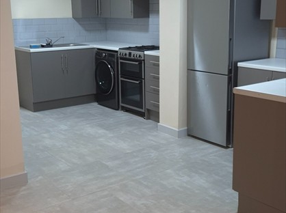 2 Bed Flat, Coleshill Road, CV9