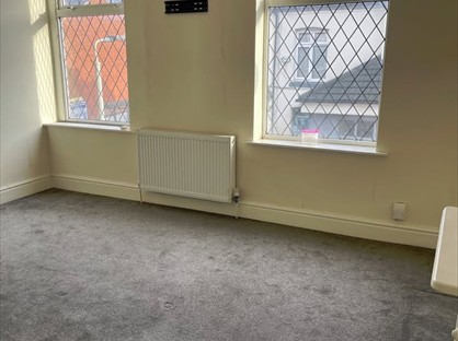 Room in a Shared House, Guywood Lane, SK6