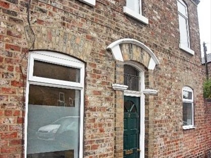 Room in a Shared House, Newborough Street, YO30