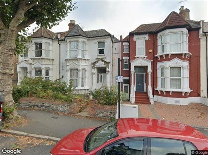 1 Bed Flat, Ferme Park Road, N4
