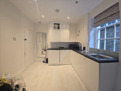 1 Bed Flat, Bray House, SW1Y