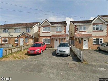 Room in a Shared House, Hillside Avenue, L36